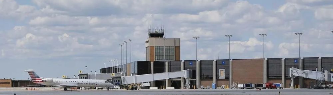 United Airlines CAK Terminal – Akron-Canton Airport