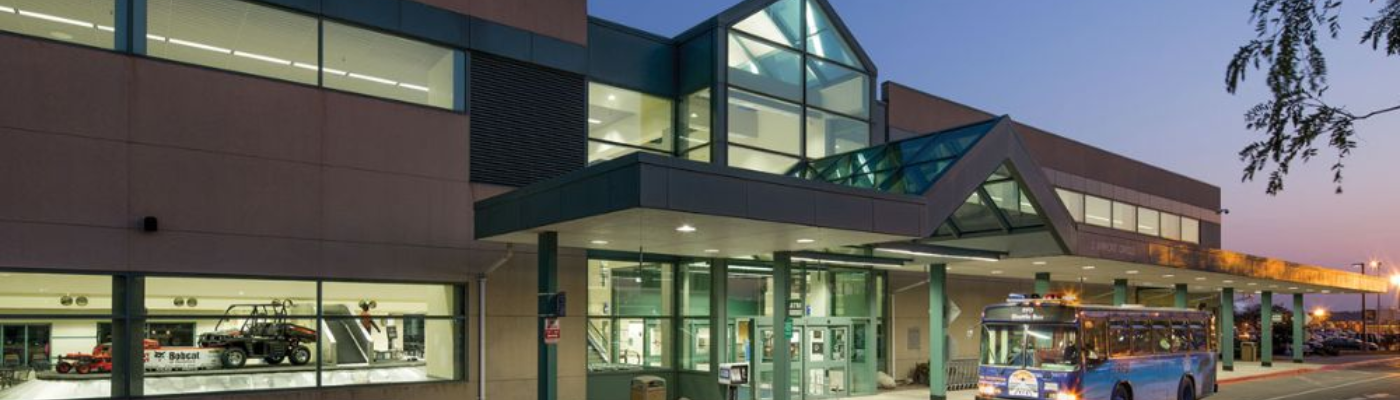 United Airlines GHB Terminal – Governors Harbour Airport